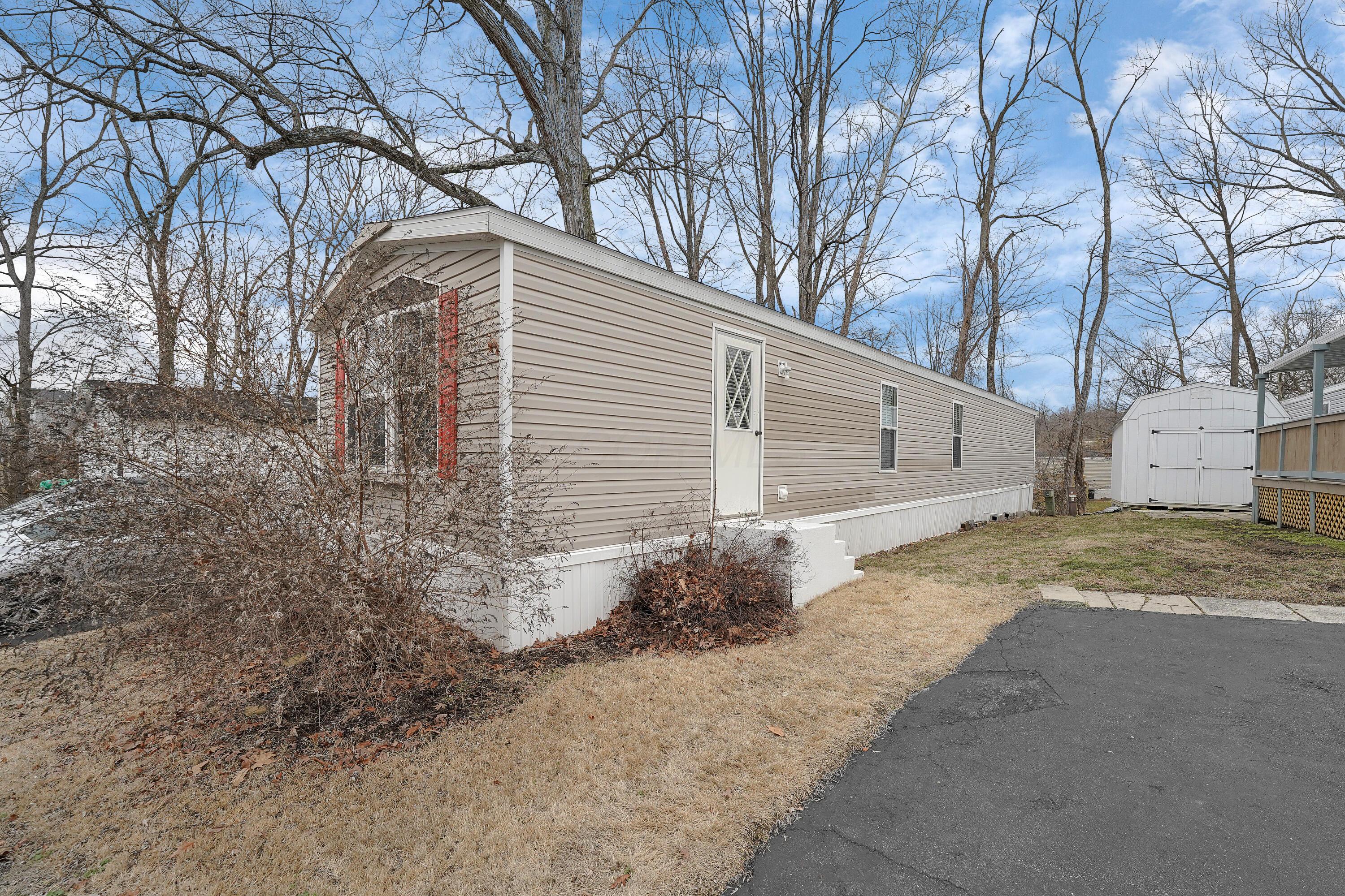 274 Robin Lane, Reynoldsburg, Ohio image 22