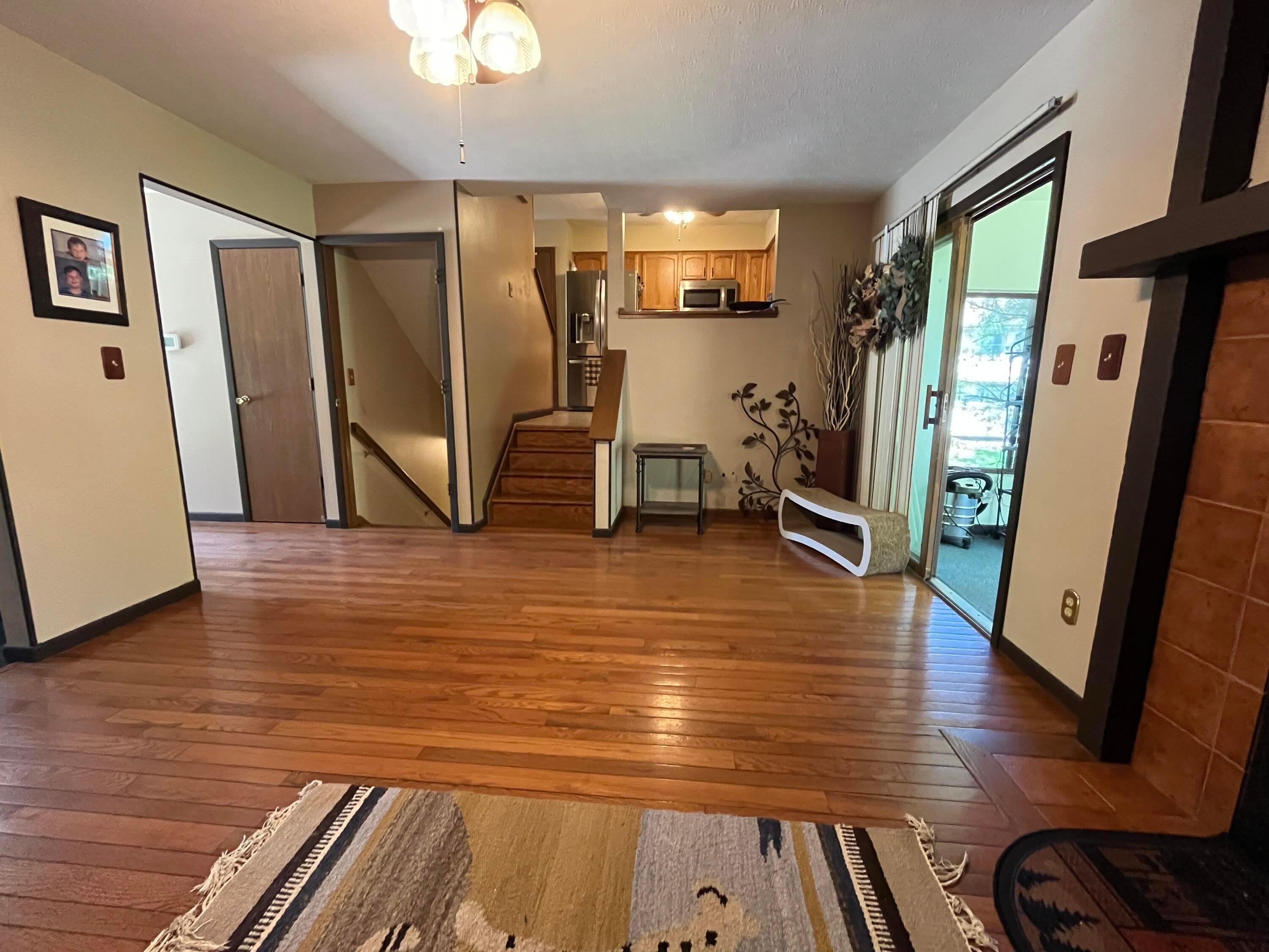 950 Ridenour Road