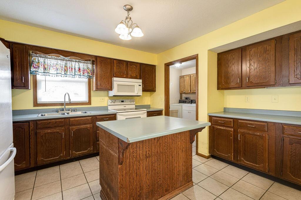 1310 N Mulberry Street, Mount Vernon, Ohio image 4