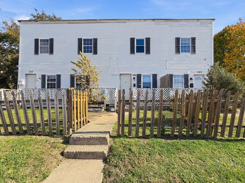 Photo of 316-322 S Princeton Avenue, Columbus, OH 43223 (MLS # 225042189)