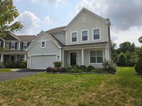 Photo of 8727 Crooked Maple Drive, Blacklick, OH 43004 (MLS # 226030504)