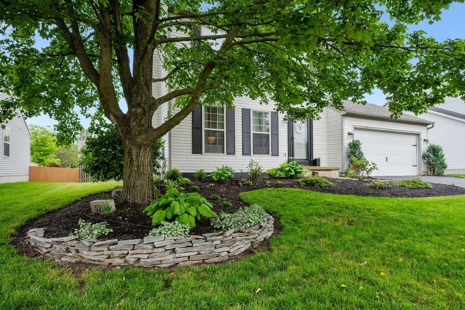 529 Durham Lane, Delaware, Ohio image 3