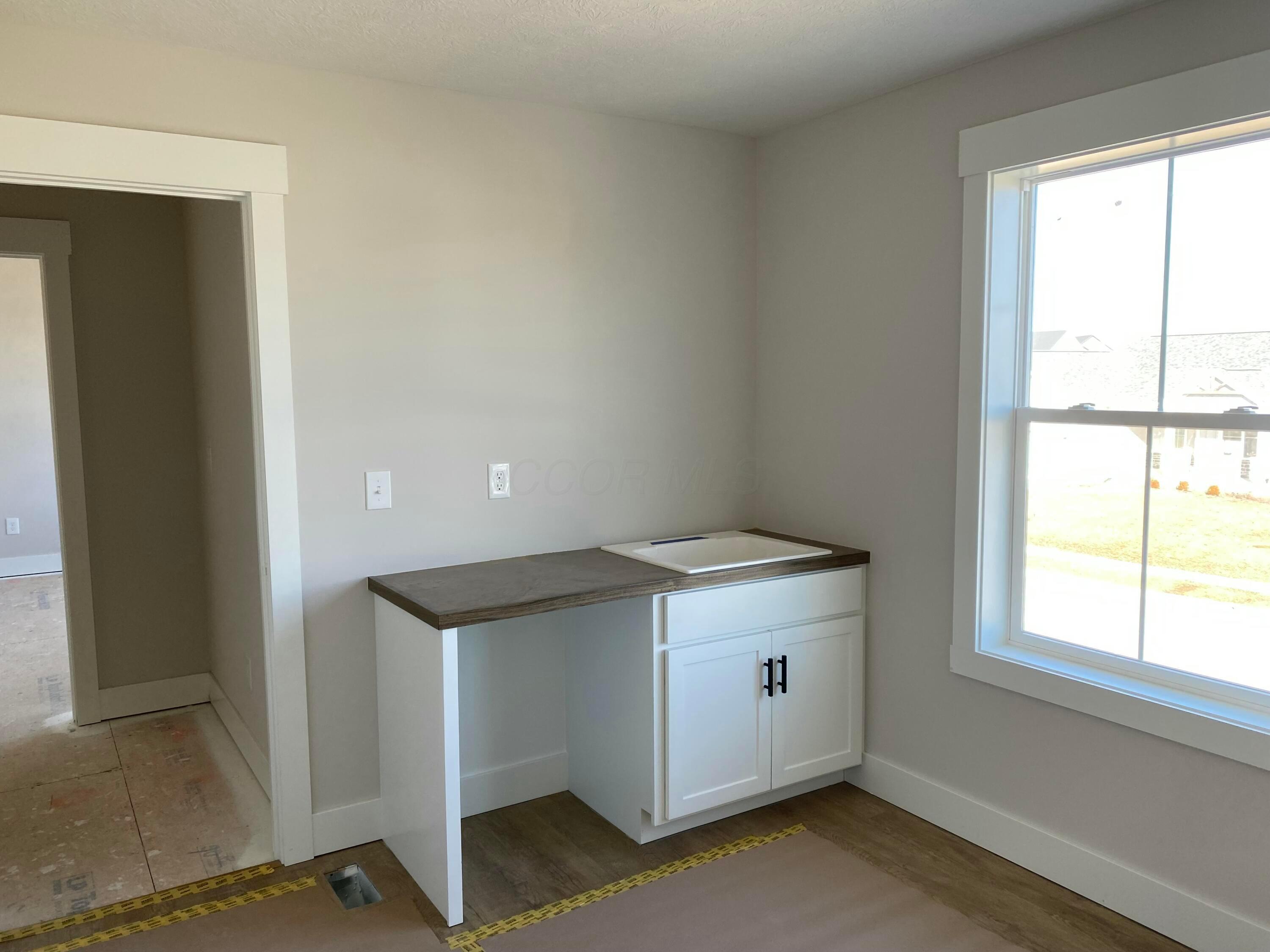 7110 Zander Way, Lewis Center, Ohio image 20
