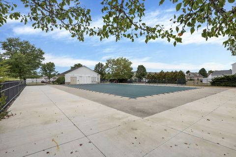 Tiny photo for 1385 Geranium Drive 266 #266, Blacklick, OH 43004 (MLS # 226000718)