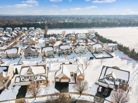 Tiny photo for 1327 Donahey Street, Columbus, OH 43235 (MLS # 226004423)