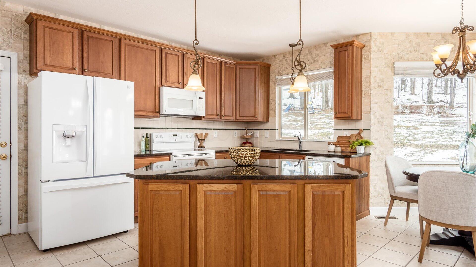 936 Howell Drive, Newark, Ohio image 12