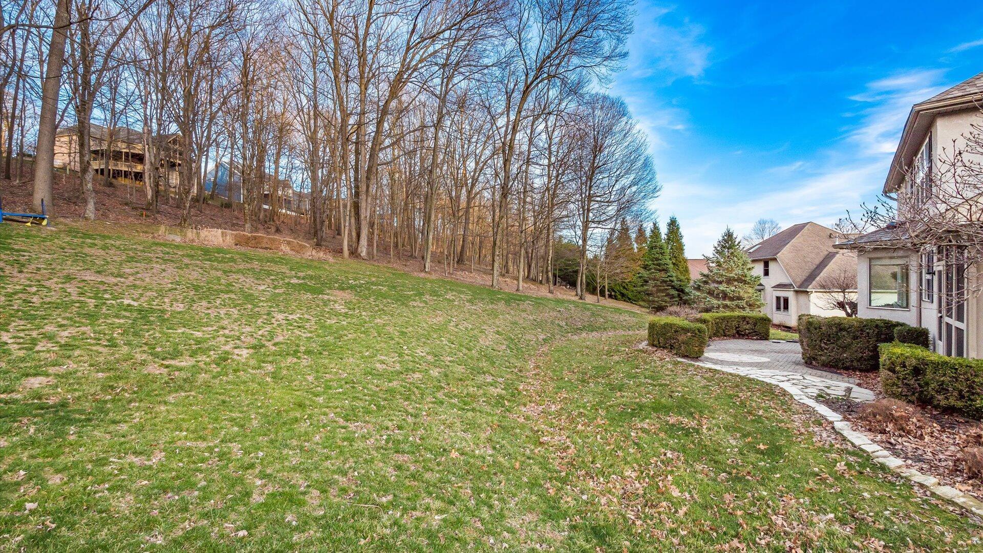 936 Howell Drive, Newark, Ohio image 3