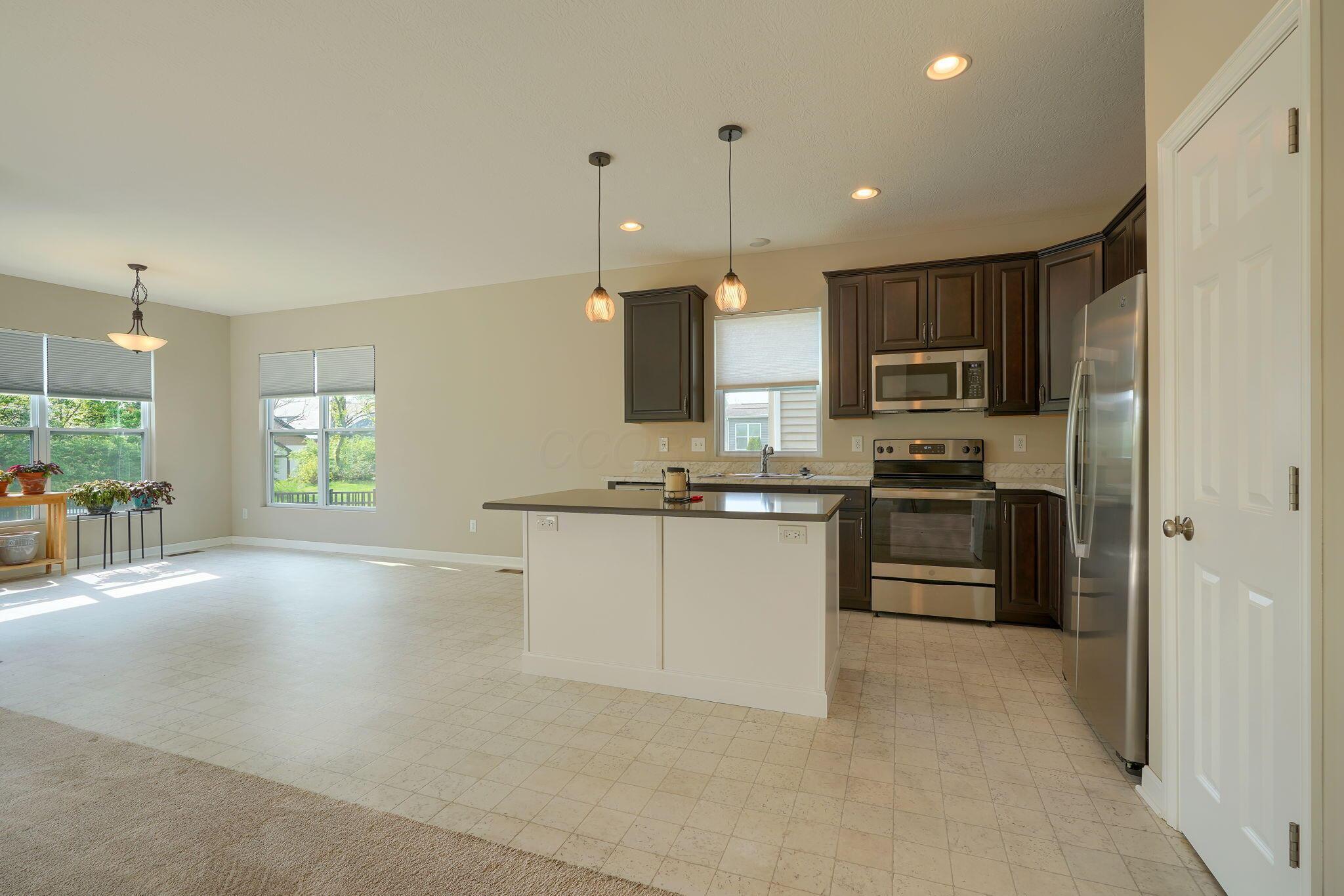 6332 Celeste Street, Westerville, Ohio image 31