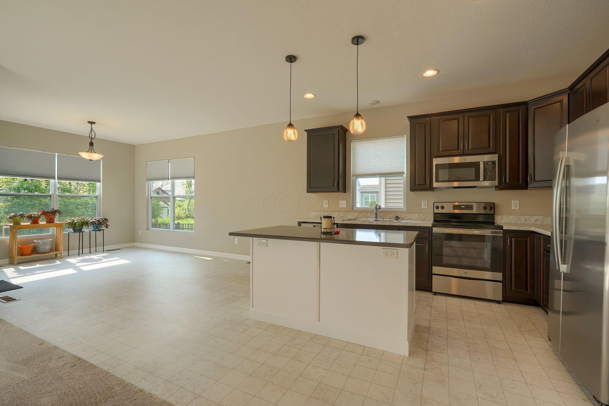 6332 Celeste Street, Westerville, Ohio image 12