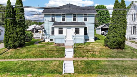 Photo of 204 N Market Street, Somerset, OH 43783 (MLS # 226018218)