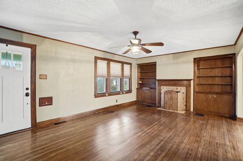 Tiny photo for 253 Powhatan Avenue, Columbus, OH 43204 (MLS # 225044279)