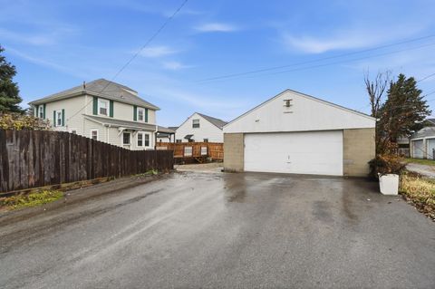 Tiny photo for 253 Powhatan Avenue, Columbus, OH 43204 (MLS # 225044279)