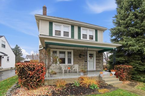 Tiny photo for 253 Powhatan Avenue, Columbus, OH 43204 (MLS # 225044279)