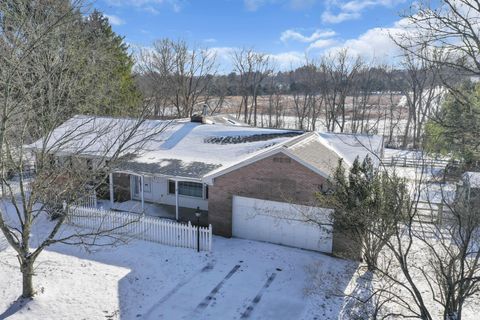Tiny photo for 245 Rainbow Drive NE, Lancaster, OH 43130 (MLS # 226000542)
