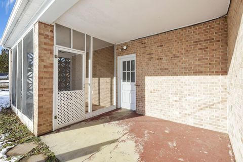 Tiny photo for 245 Rainbow Drive NE, Lancaster, OH 43130 (MLS # 226000542)