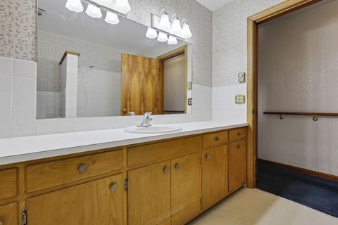 Tiny photo for 245 Rainbow Drive NE, Lancaster, OH 43130 (MLS # 226000542)