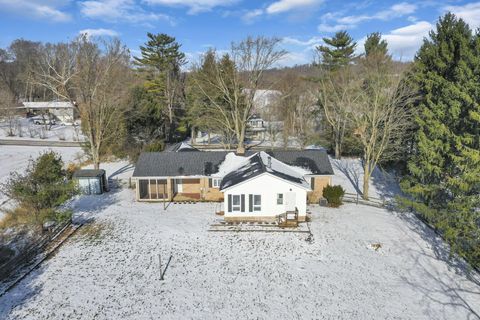 Tiny photo for 245 Rainbow Drive NE, Lancaster, OH 43130 (MLS # 226000542)