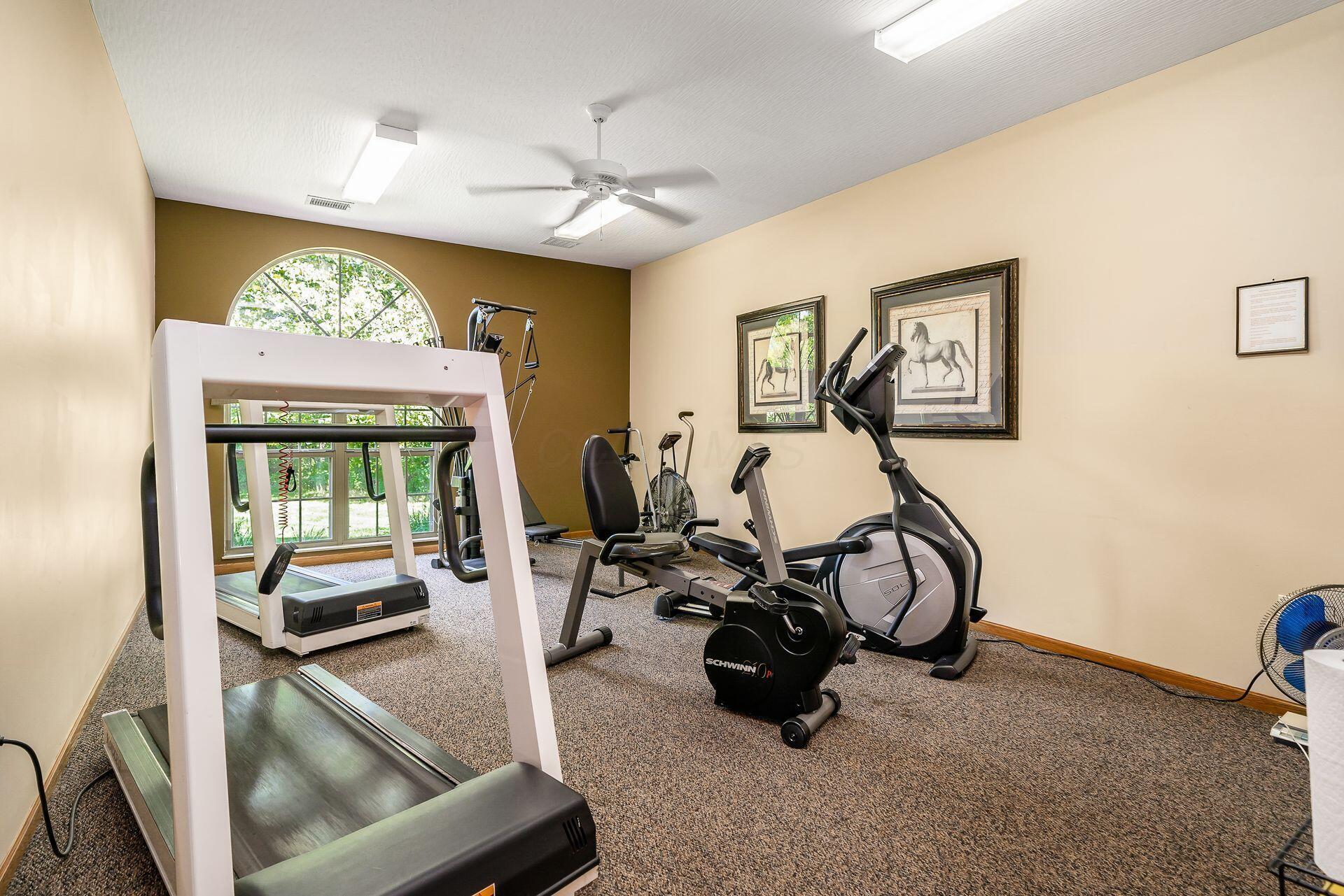 5615 Meadowood Lane, Westerville, Ohio image 44