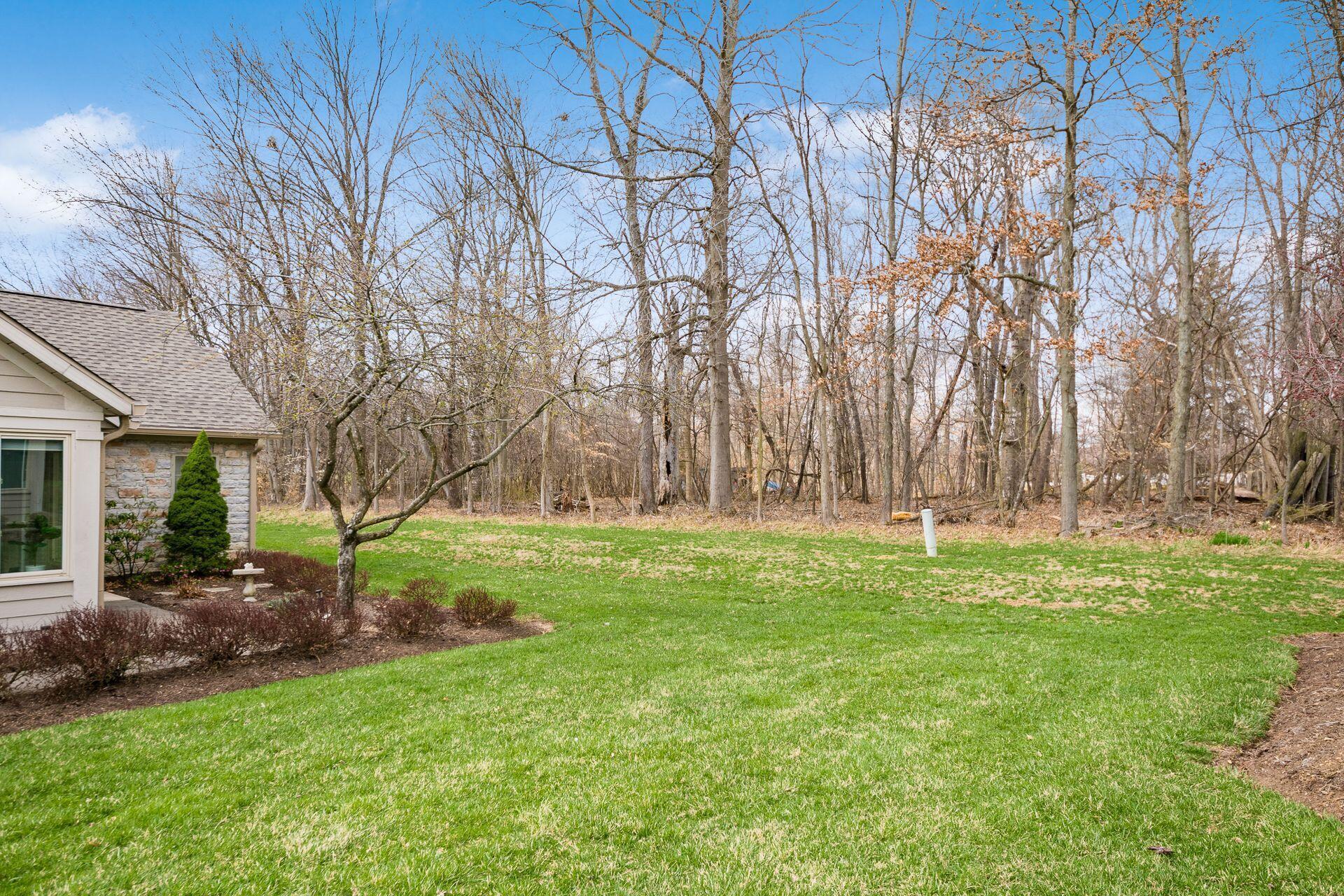 5615 Meadowood Lane, Westerville, Ohio image 37