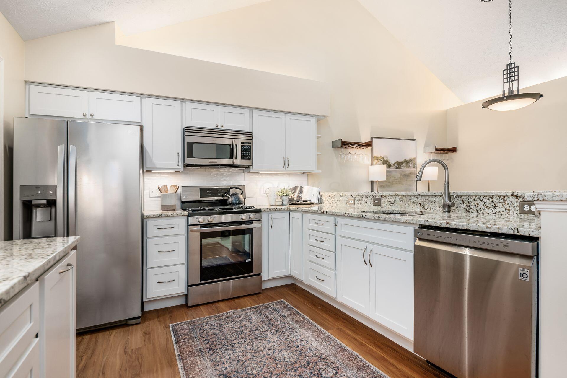 5615 Meadowood Lane, Westerville, Ohio image 16