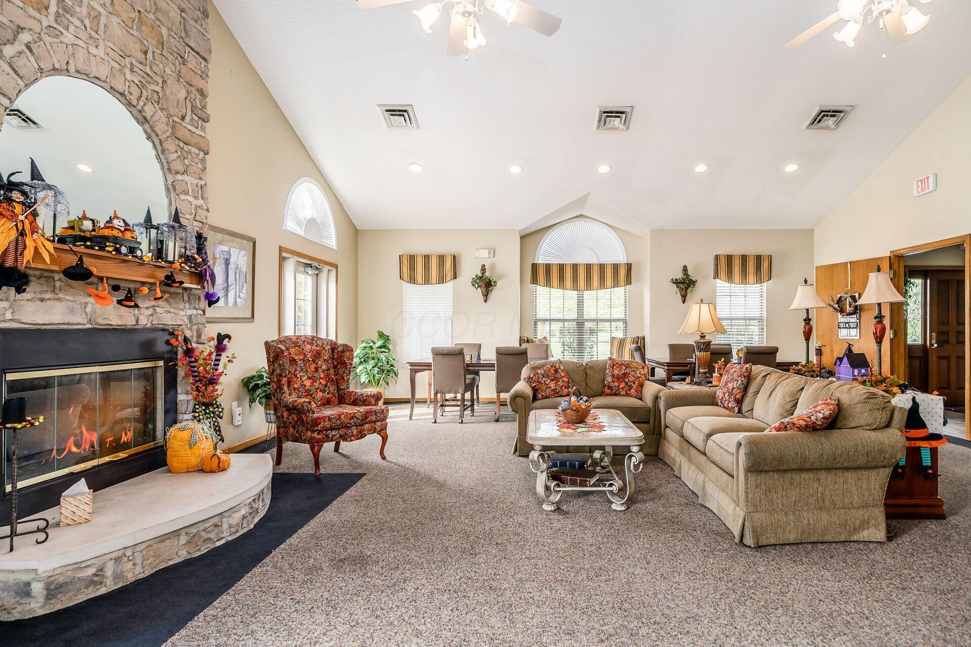 5615 Meadowood Lane, Westerville, Ohio image 43