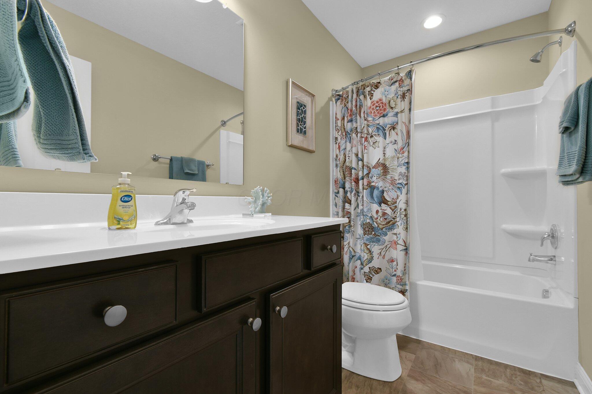 6109 Bradwood Drive, Westerville, Ohio image 44