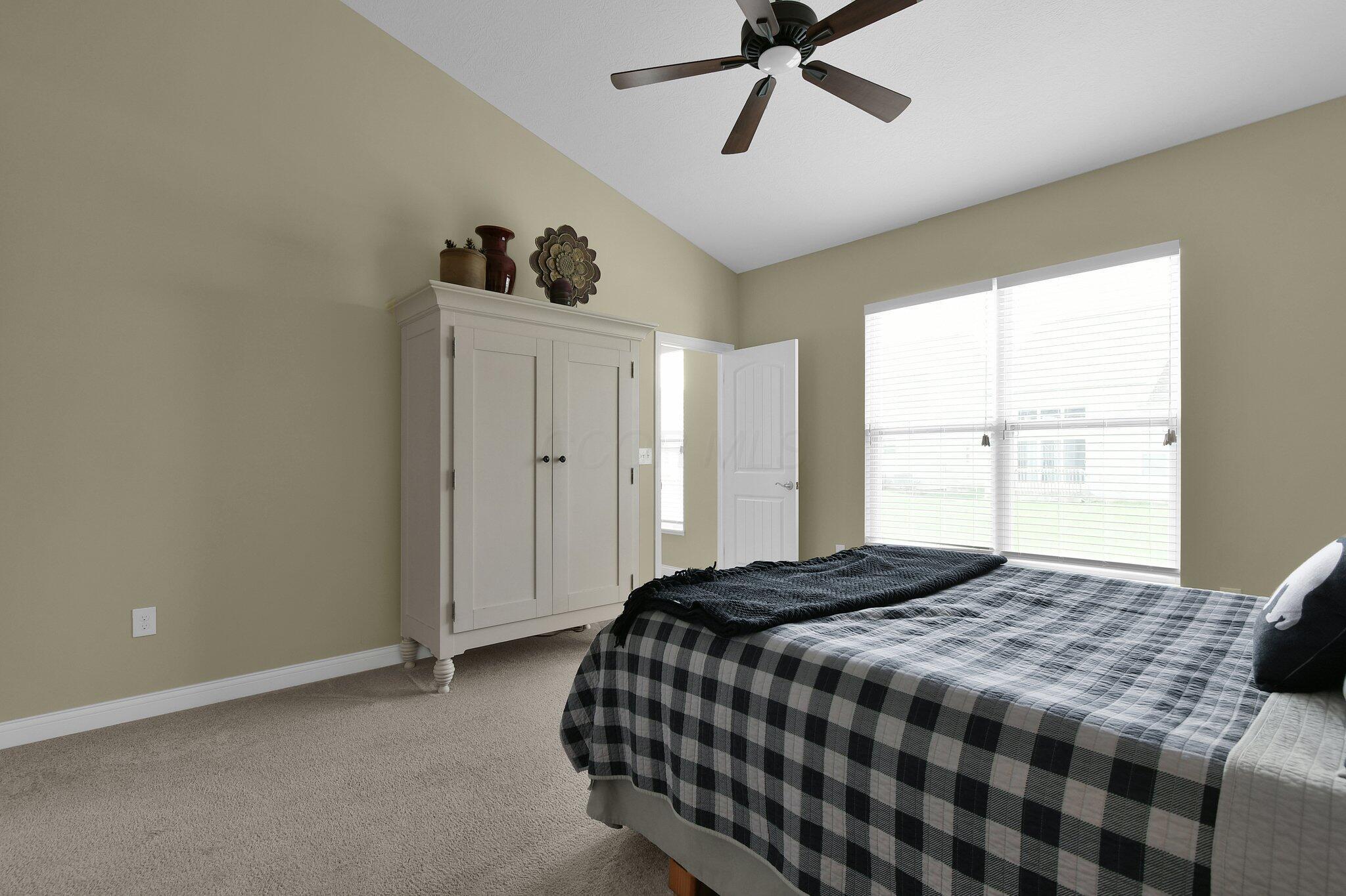 6109 Bradwood Drive, Westerville, Ohio image 34