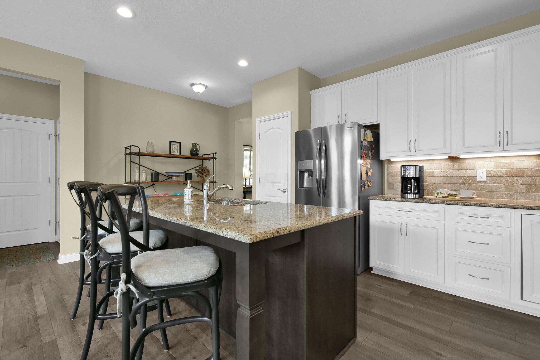 6109 Bradwood Drive, Westerville, Ohio image 28