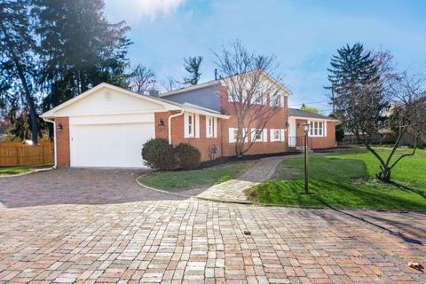 Tiny photo for 325 Starrett Court, Columbus, OH 43214 (MLS # 225045135)