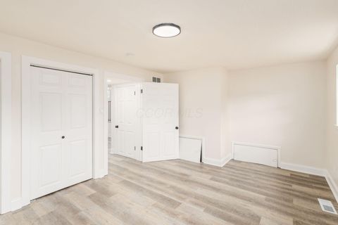 Tiny photo for 325 Starrett Court, Columbus, OH 43214 (MLS # 225045135)