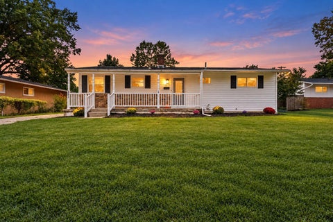 Photo of 351 N Rocky Fork Drive N, Columbus, OH 43230 (MLS # 226036456)