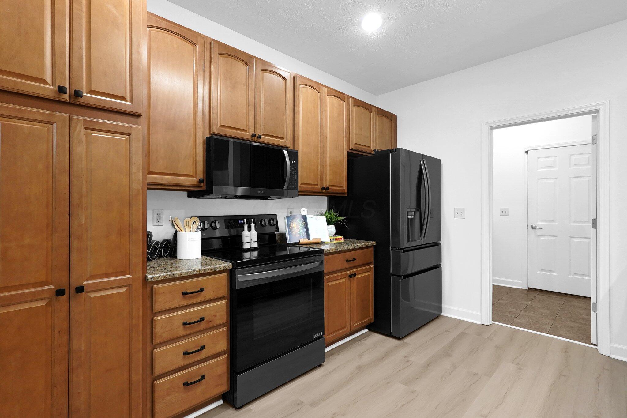1825 Itawamba Trail, London, Ohio image 7