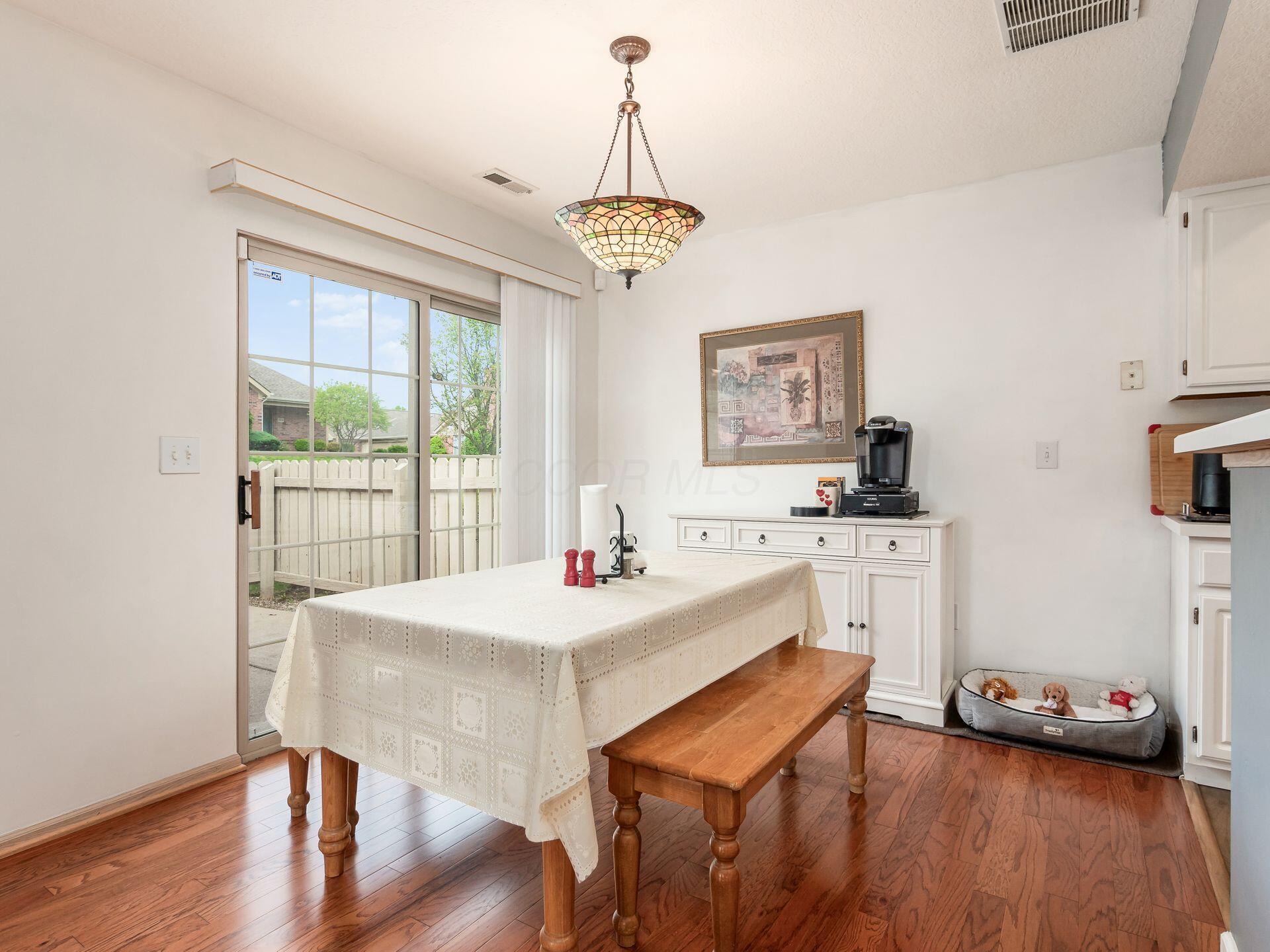 2645 Pine Marsh Drive, Grove City, Ohio image 11