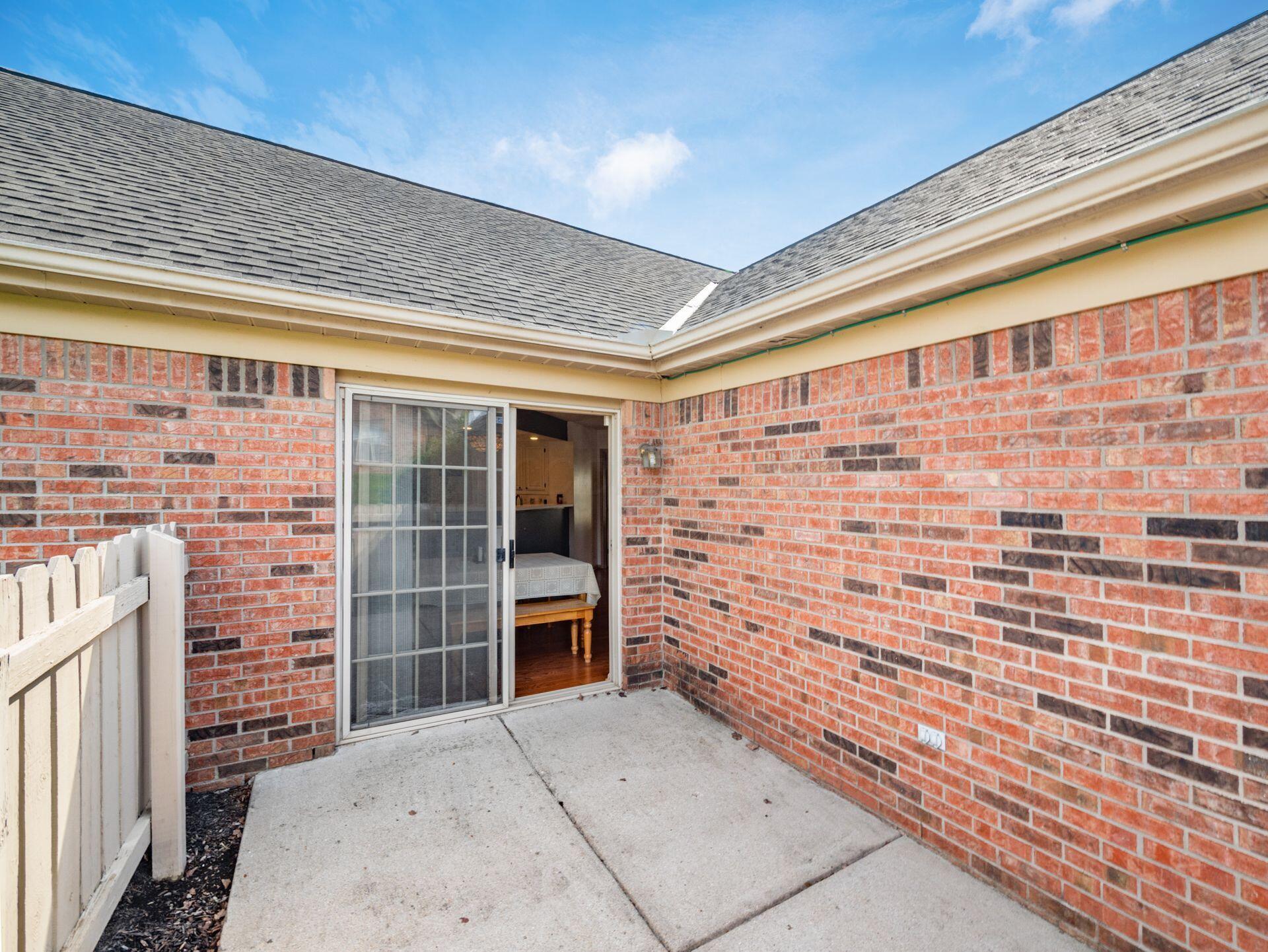 2645 Pine Marsh Drive, Grove City, Ohio image 30
