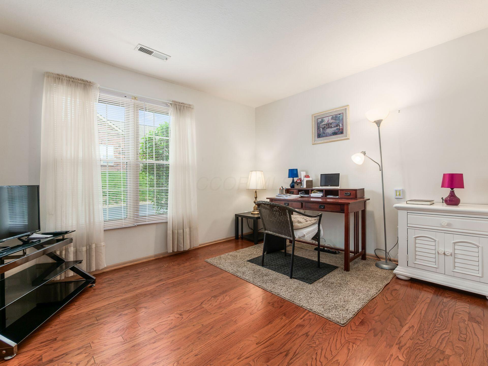 2645 Pine Marsh Drive, Grove City, Ohio image 22