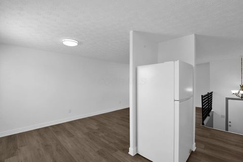 Tiny photo for 3314 Fontaine Road, Columbus, OH 43232 (MLS # 226008156)