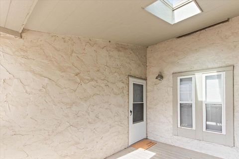 Tiny photo for 920 Quay Avenue 920C #920C, Columbus, OH 43212 (MLS # 226002973)