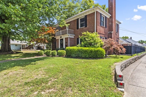 Tiny photo for 353 Fairway Avenue, Chillicothe, OH 45601 (MLS # 226024708)