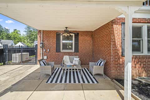 Tiny photo for 353 Fairway Avenue, Chillicothe, OH 45601 (MLS # 226024708)