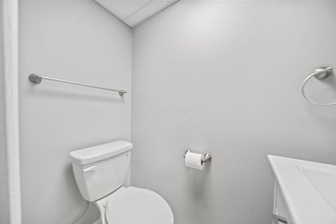 Tiny photo for 353 Fairway Avenue, Chillicothe, OH 45601 (MLS # 226024708)