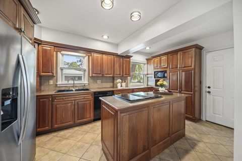 Tiny photo for 353 Fairway Avenue, Chillicothe, OH 45601 (MLS # 226024708)