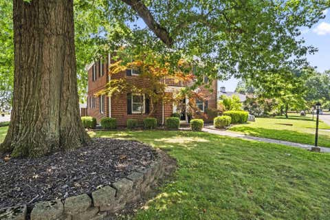 Tiny photo for 353 Fairway Avenue, Chillicothe, OH 45601 (MLS # 226024708)