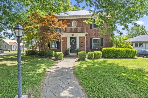 Tiny photo for 353 Fairway Avenue, Chillicothe, OH 45601 (MLS # 226024708)