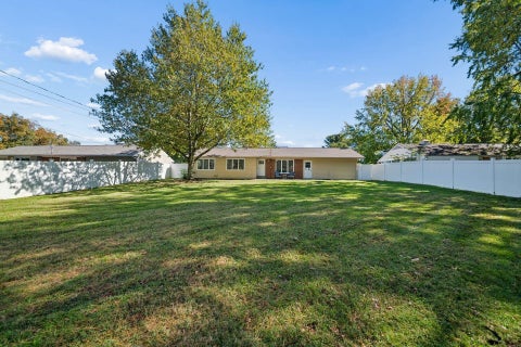 Tiny photo for 1153 Ridgedale Drive E, Worthington, OH 43085 (MLS # 226040040)