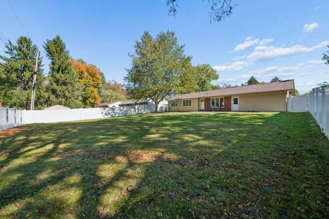 Tiny photo for 1153 Ridgedale Drive E, Worthington, OH 43085 (MLS # 226040040)