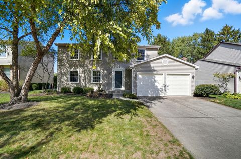 Photo of 2228 Gnarled Pine Drive, Dublin, OH 43016 (MLS # 225037621)