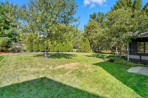 Tiny photo for 2228 Gnarled Pine Drive, Dublin, OH 43016 (MLS # 225037621)