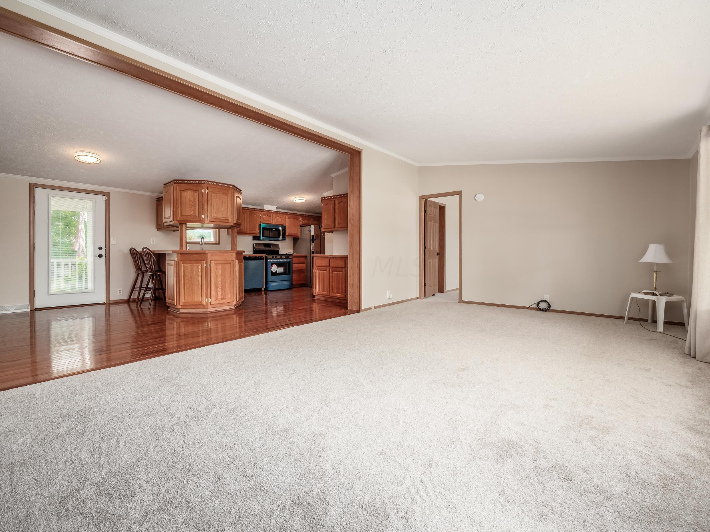 3020 Jacks Fairway, Nashport, Ohio image 4