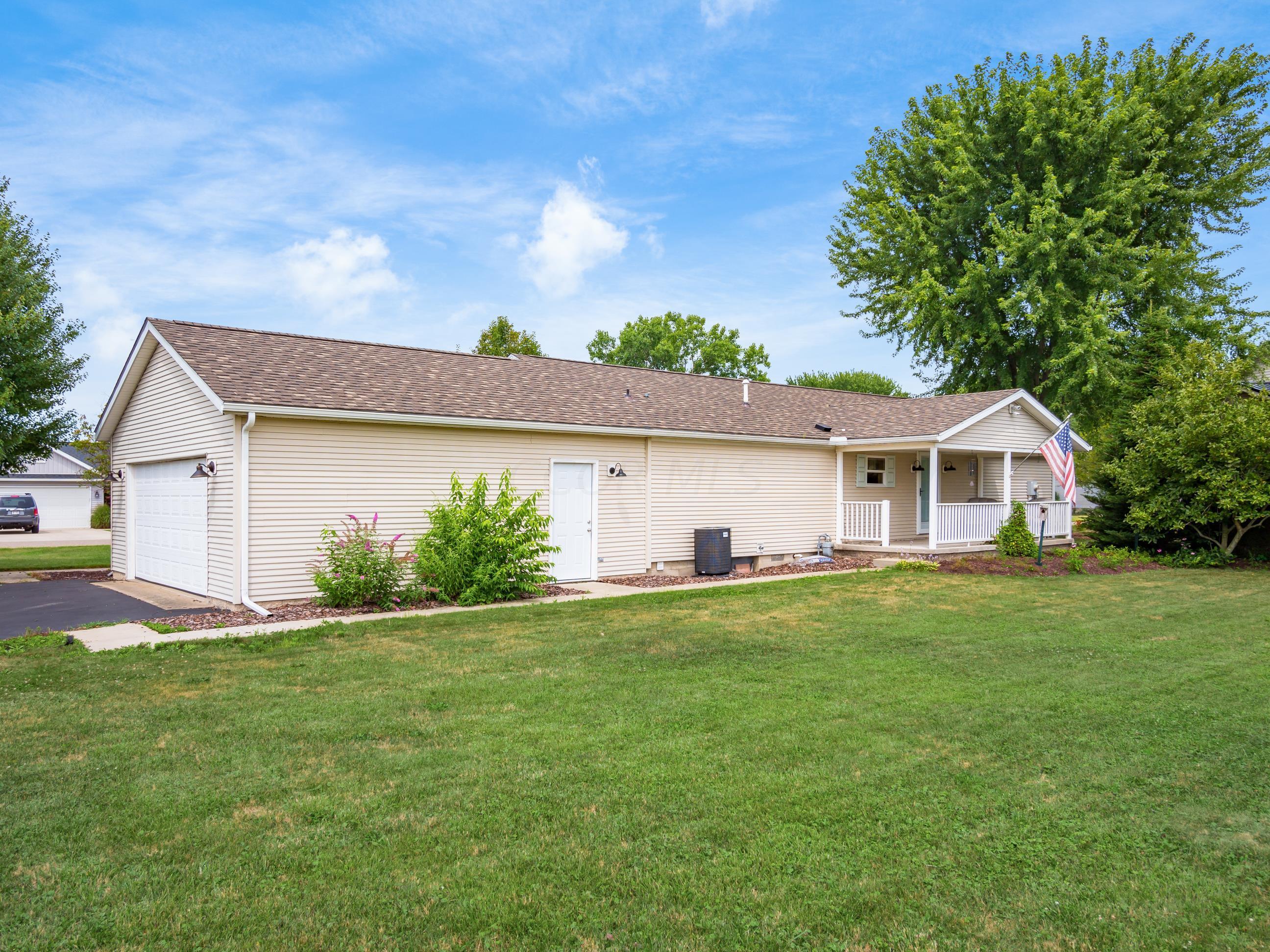 3020 Jacks Fairway, Nashport, Ohio image 23