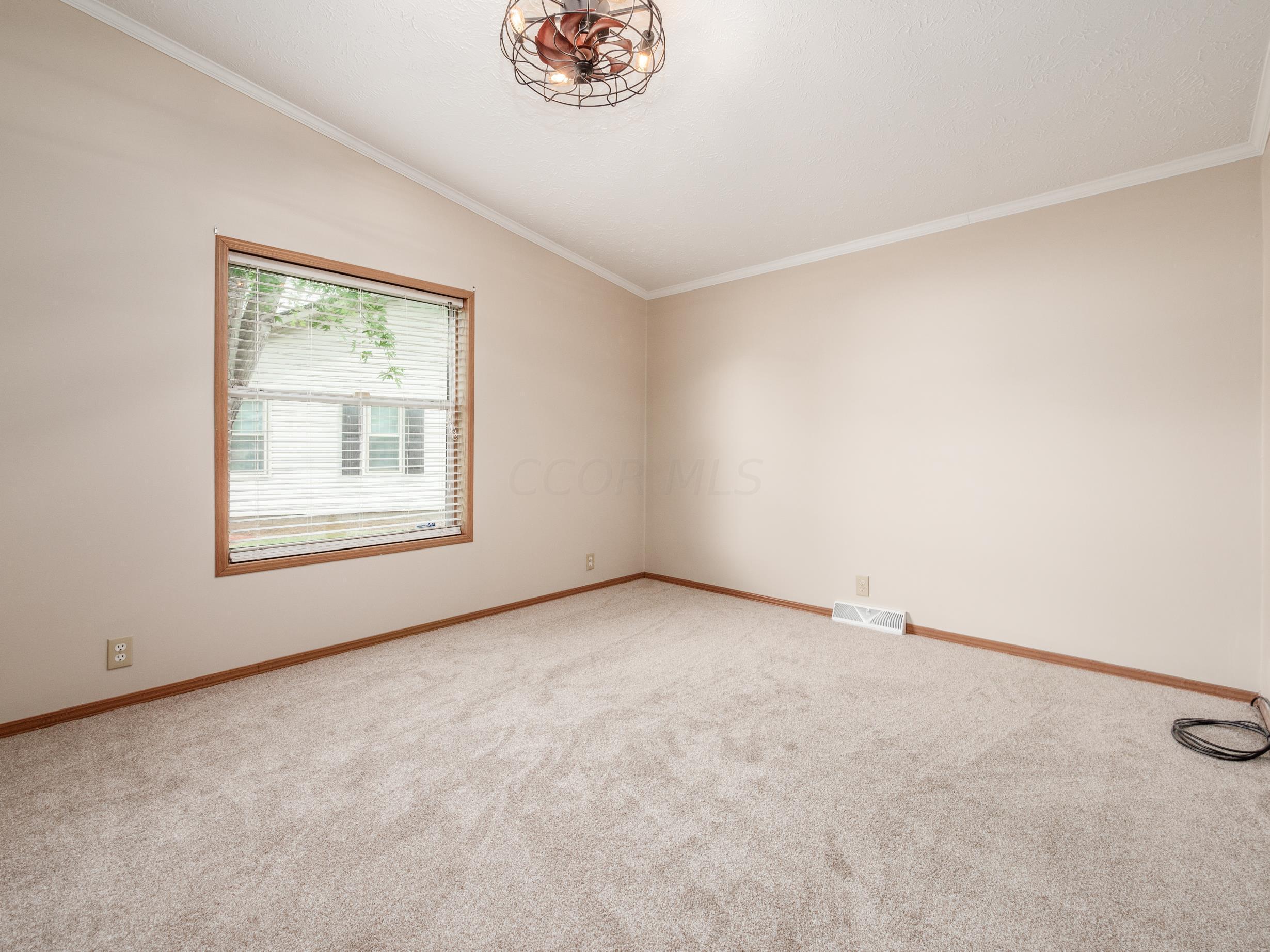 3020 Jacks Fairway, Nashport, Ohio image 19
